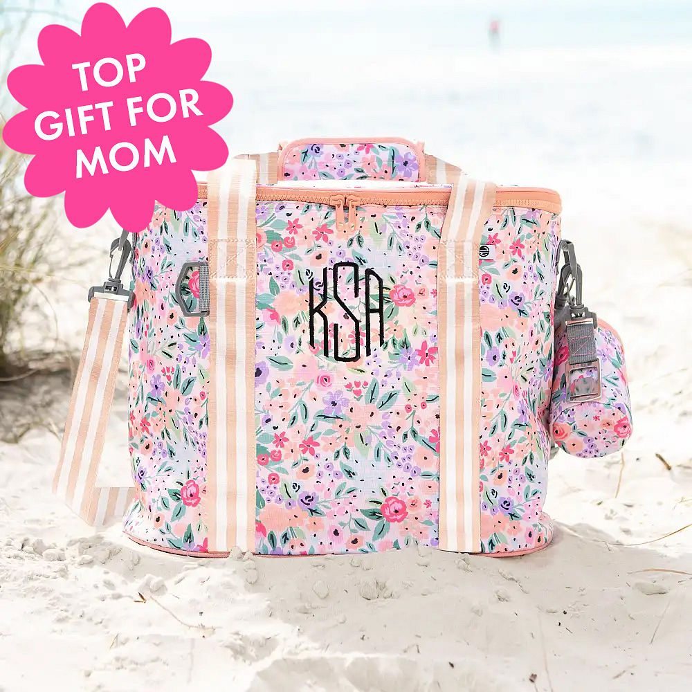 Shop Personalized Gifts for Mom