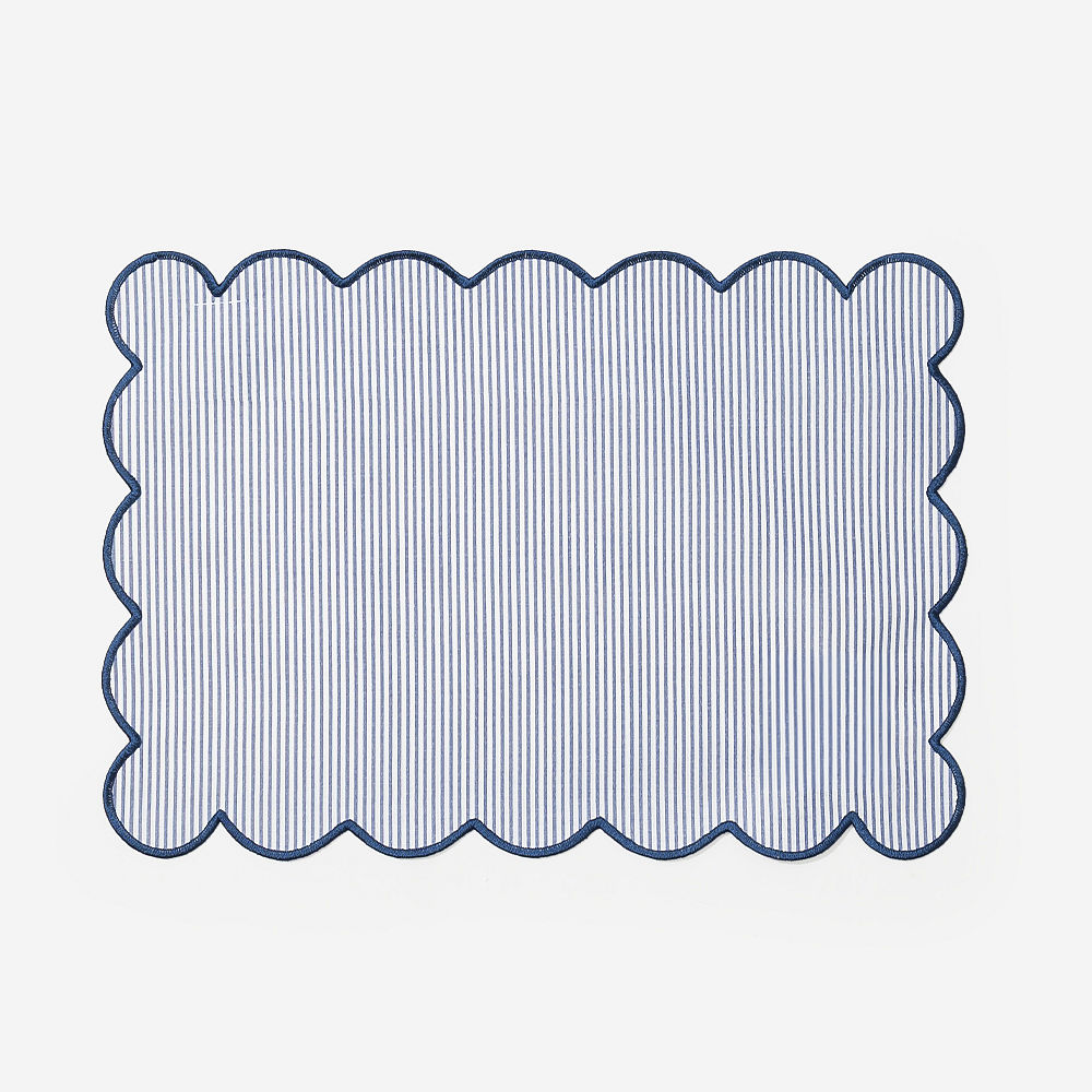 Monogrammed Scalloped Placemat | Navy Seersucker