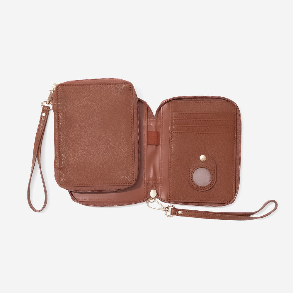 Monogrammed Passport Holder | Brown