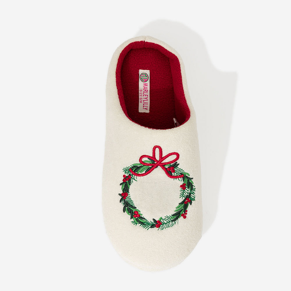 quatrefoil tan monogrammed slippers with leggings