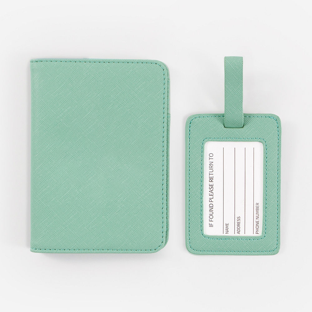 mint luggage tag on matching weekender