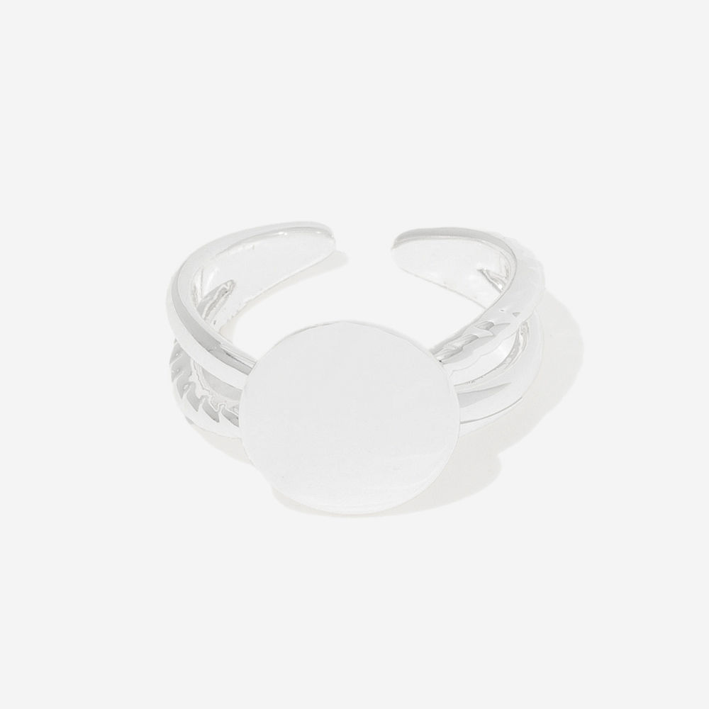 silver criss cross ring with mixed metal chainlink bracelet