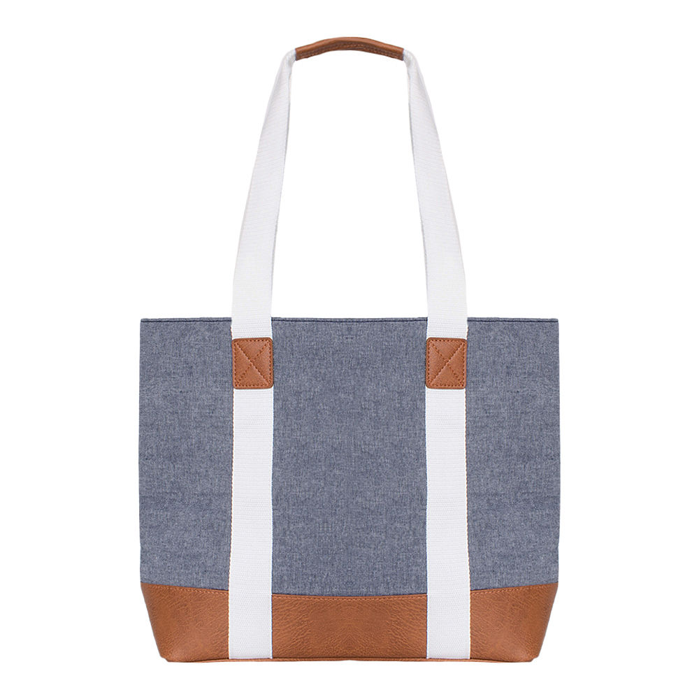 Monogrammed Chambray tote in Car