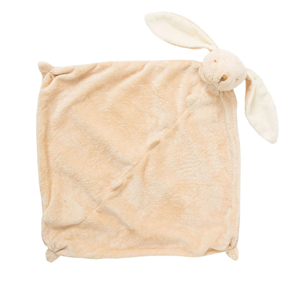 giraffe lovie in hand