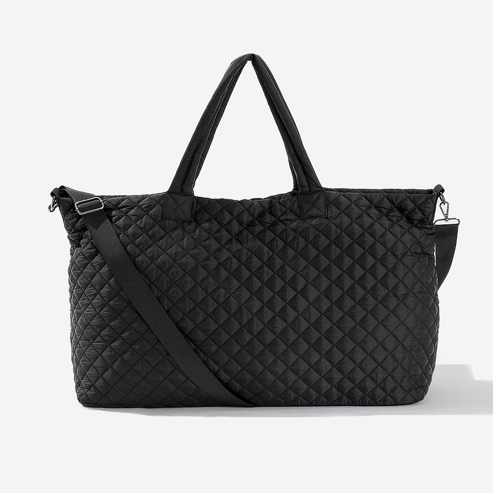 inside shot of black diamond quilted weekender