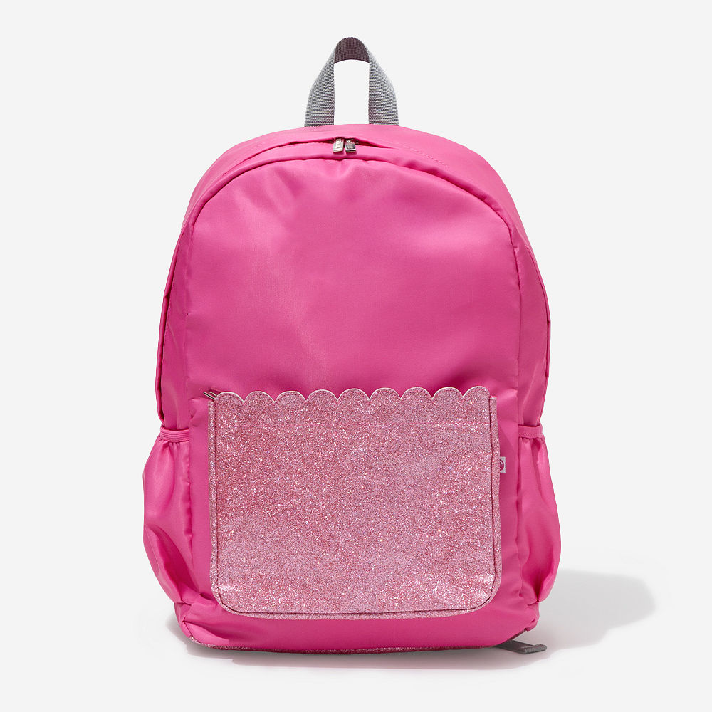 camo kids basic backpack and lunchbox outside