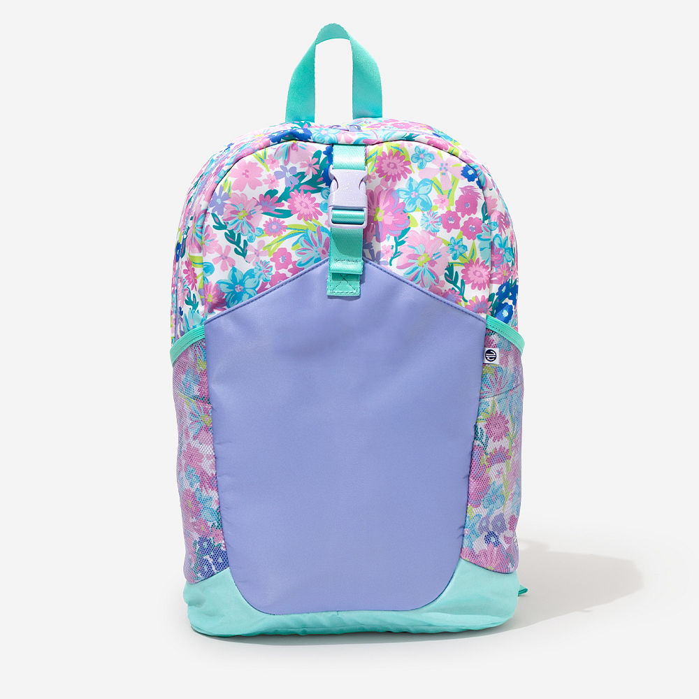 camo kids basic backpack and lunchbox outside