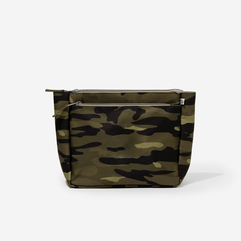 duo kids essentials pouch in navy and camo