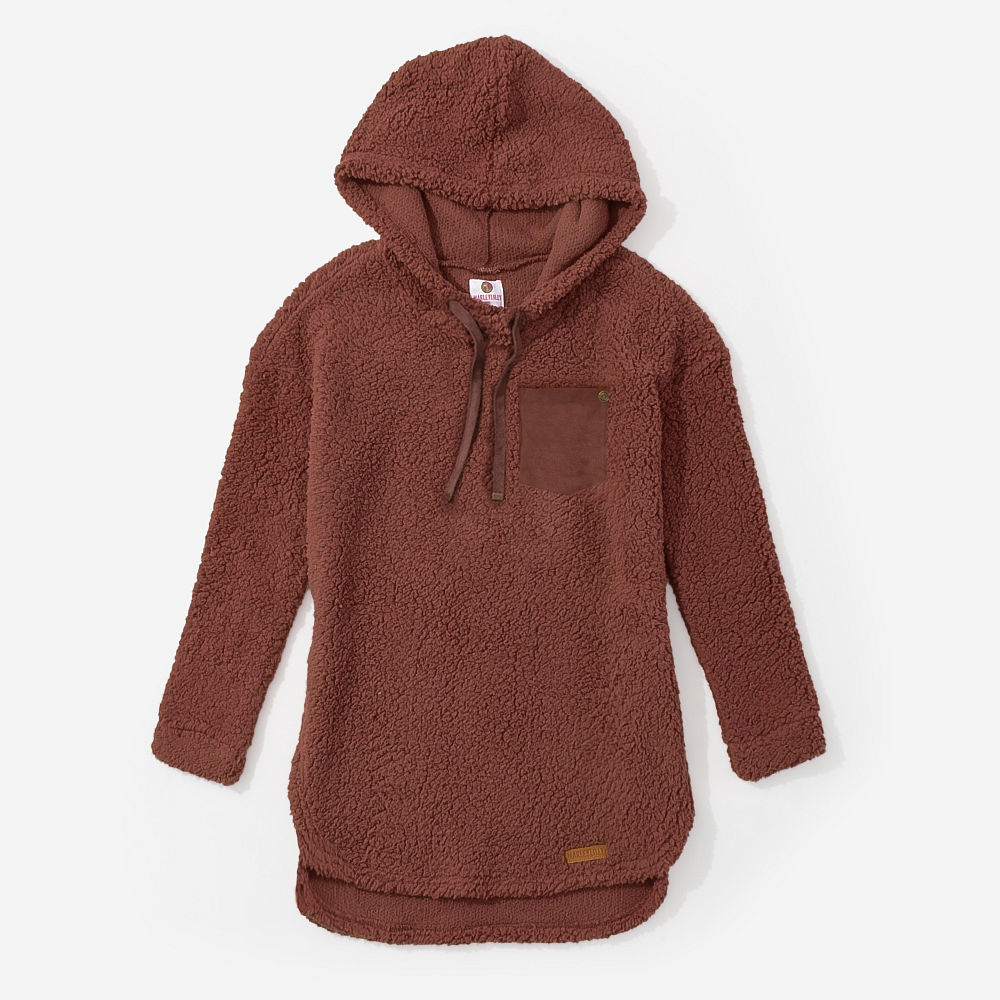 Plum sherpa hoodie on plus size model