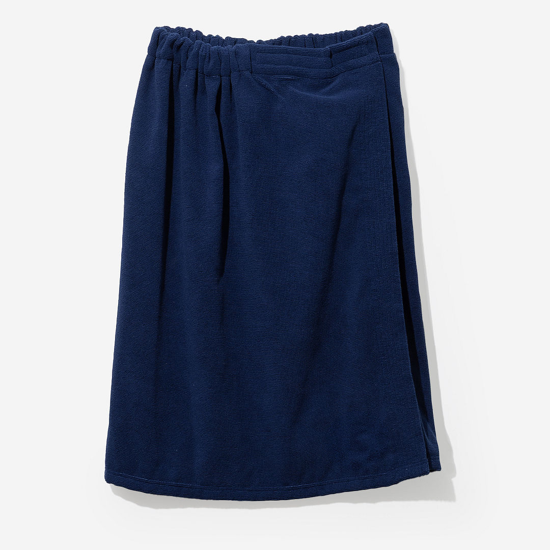 hot pink towel wrap on julia with pink background