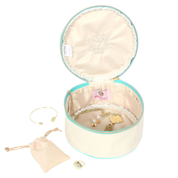 Packing the Embroidered Essential Jewelry Case