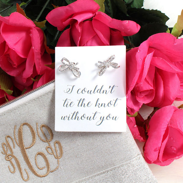 close up picture of a Monogrammed Bridesmaid Gift Set