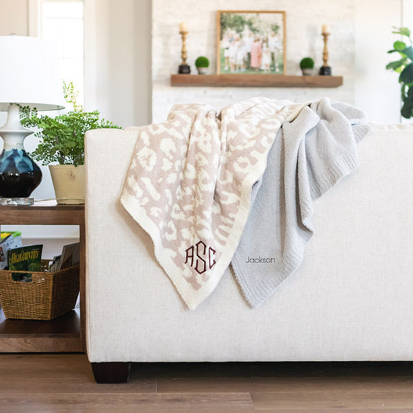 Monogrammed Cozy Throw From Marleylilly