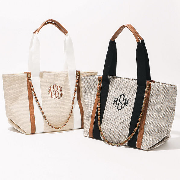We are OBSESSED with our Monogrammed Charlotte Handbag 🙌 It's the