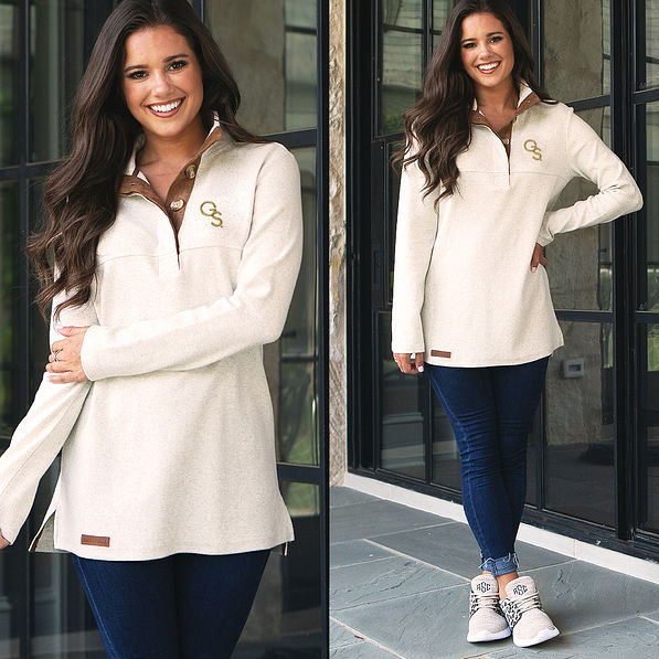 georgia southern oatmeal popover with jeans and sneakers