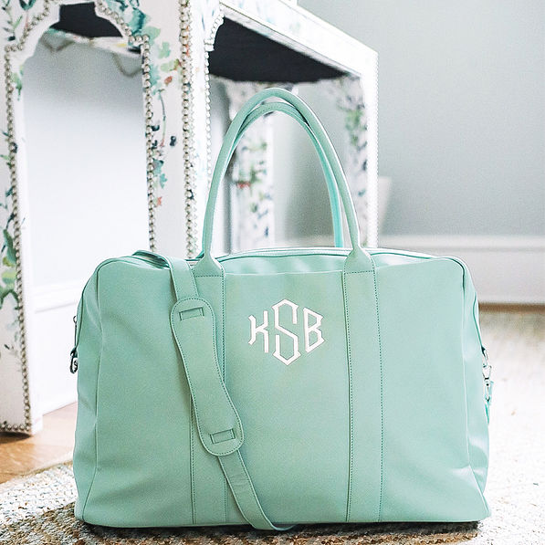 Mint Duffel Weekender in Foyer