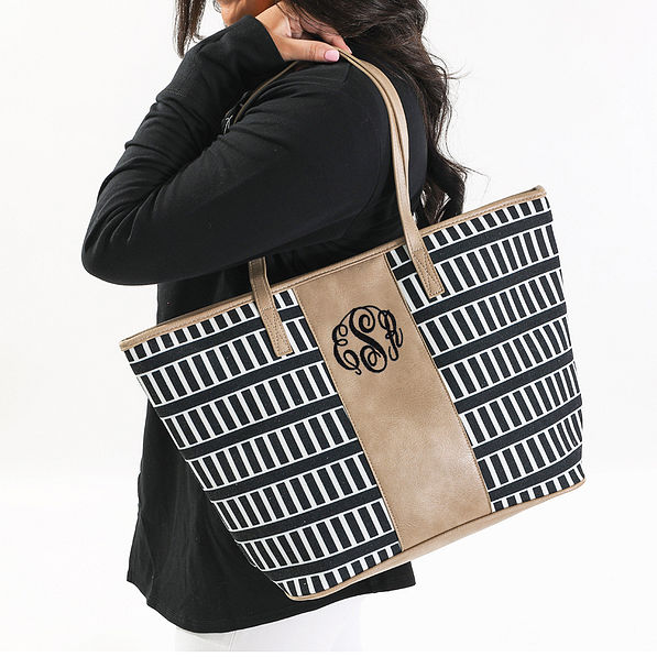black stripes canvas tote bag on shoulder