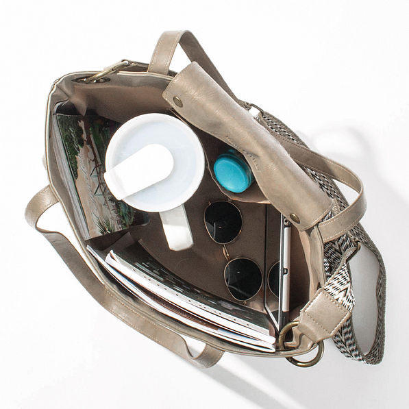taupe everyday tote bag inside shot