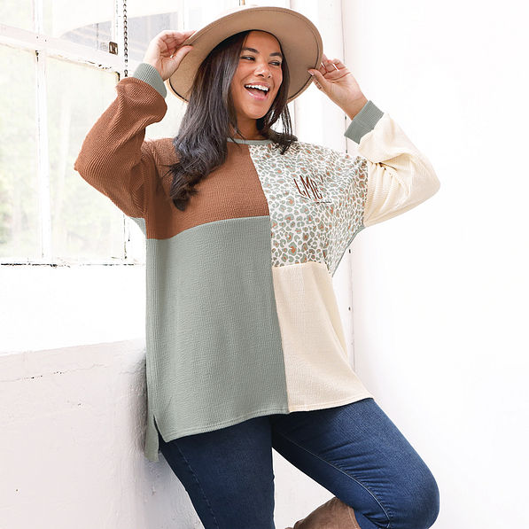 monogrammed patch leopard sweatshirt with wide brim hat