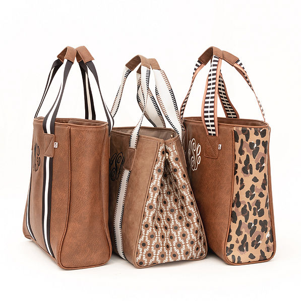 trio purse tote side view