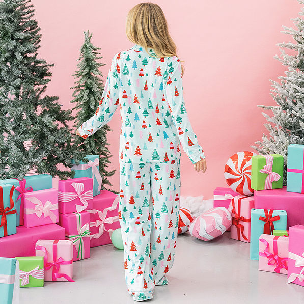 back of personalized softspun pajama set in mint wonderland