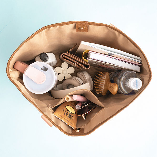 boat tote inside shot