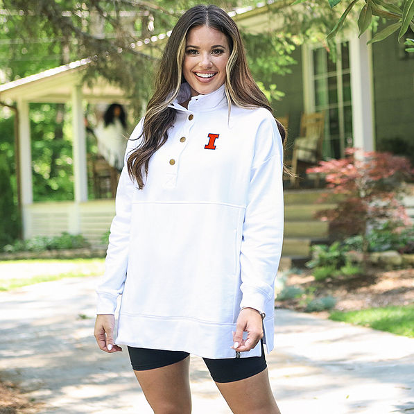 illinois pullover on peyton