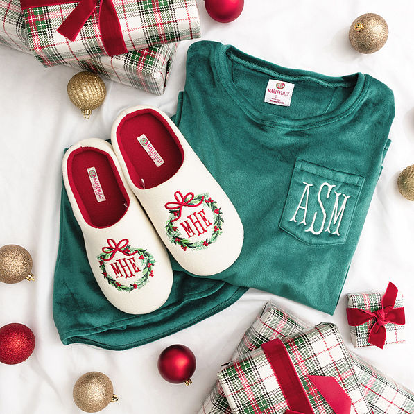 christmas wreath slippers with softspun. sweatshirt