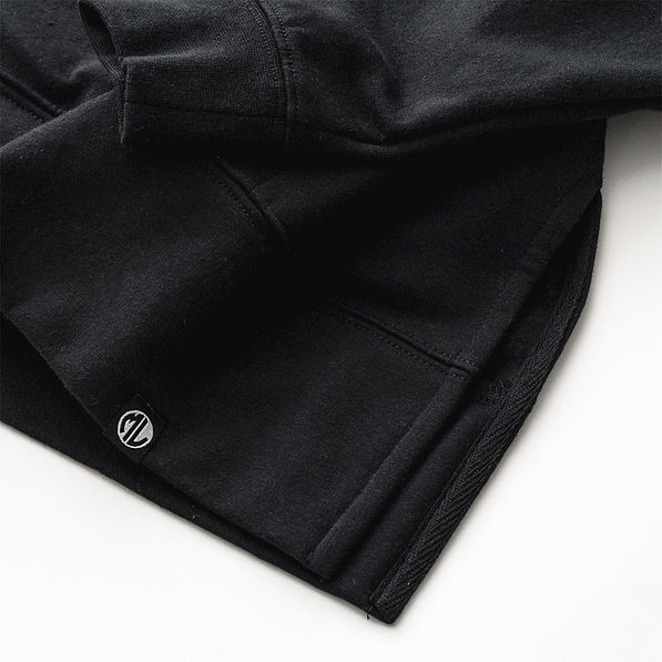 black popover up close split hem shot