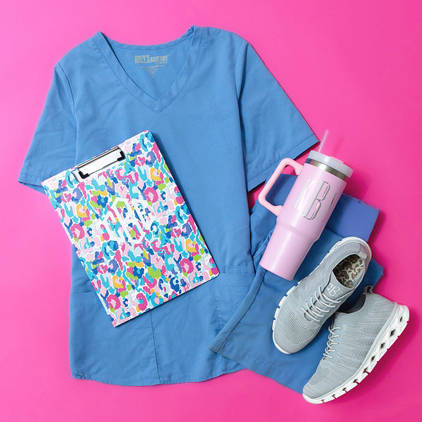 watercolor cheetah clipboard with scrubs