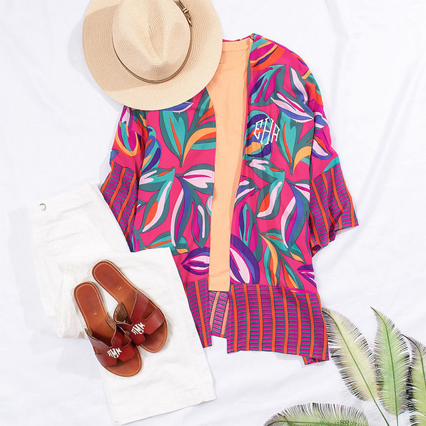 short duster as a beach outfit