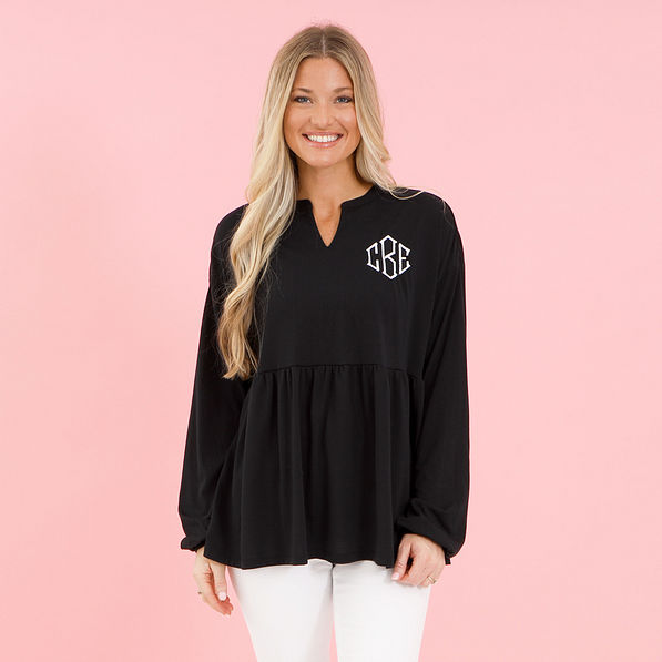 peplum top with white pants