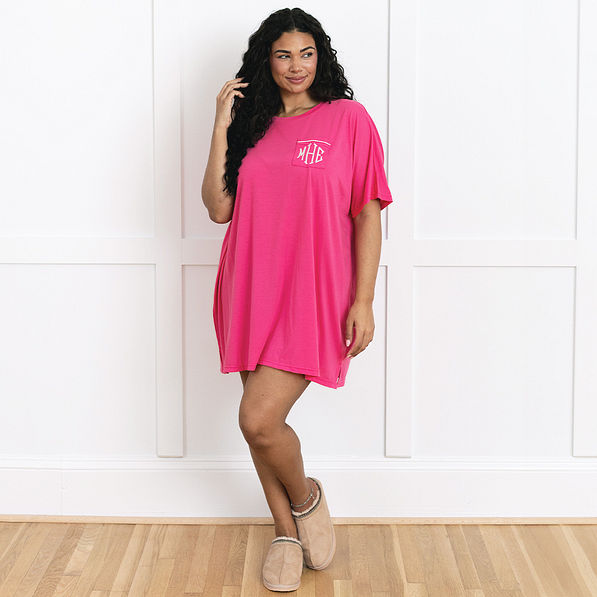 girl wearing personalized hot pink sleep tee nightgown