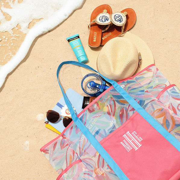 pastel paradise mesh tote in sand