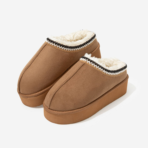 platform moccasins in hickory