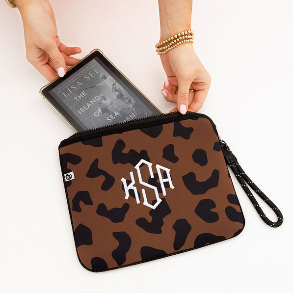 dark leopard pouch with kindle