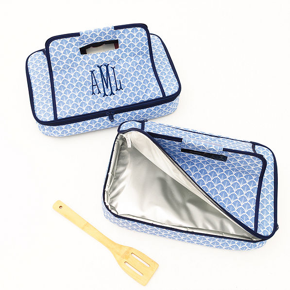 blue shells casserole carrier studio shot