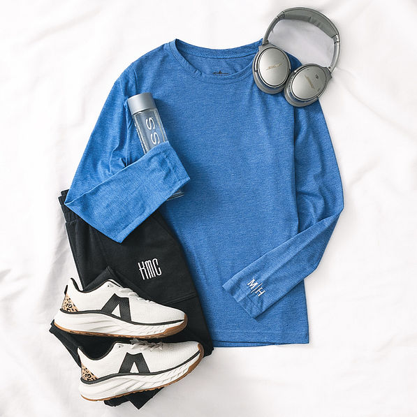 blue personalized long sleeve crewneck sweatshirt with joggers