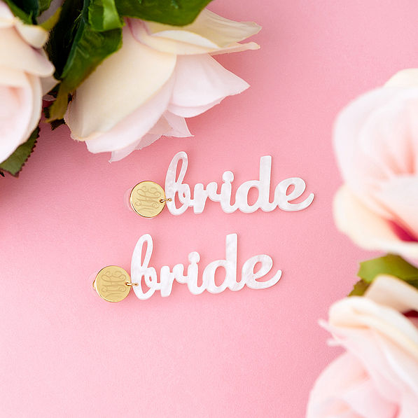 bride earrings with roses on pink