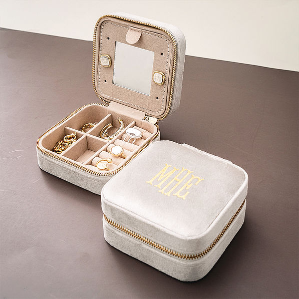 full velvet travel jewelry case in ivory