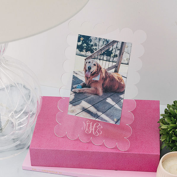 monogrammed dog photo in scalloped picture frame