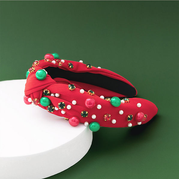 christmas headband on display dish