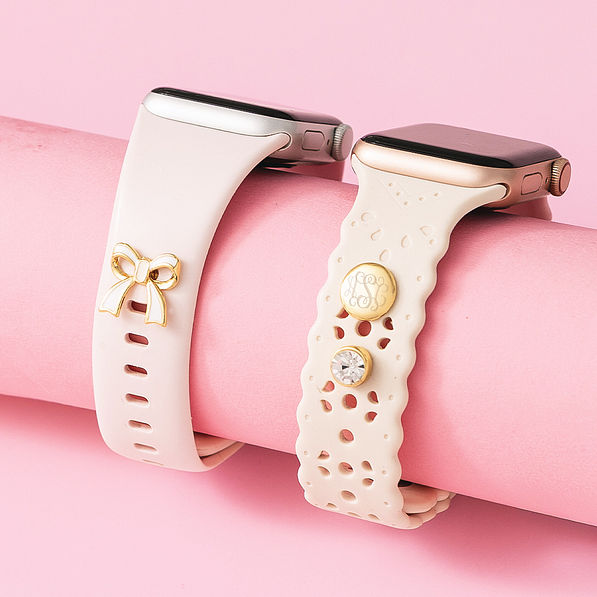 personalized bow smartwatch charm set in gold on smart watches