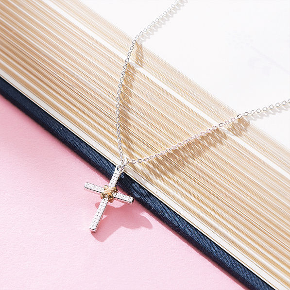 cable cross necklace detail shot
