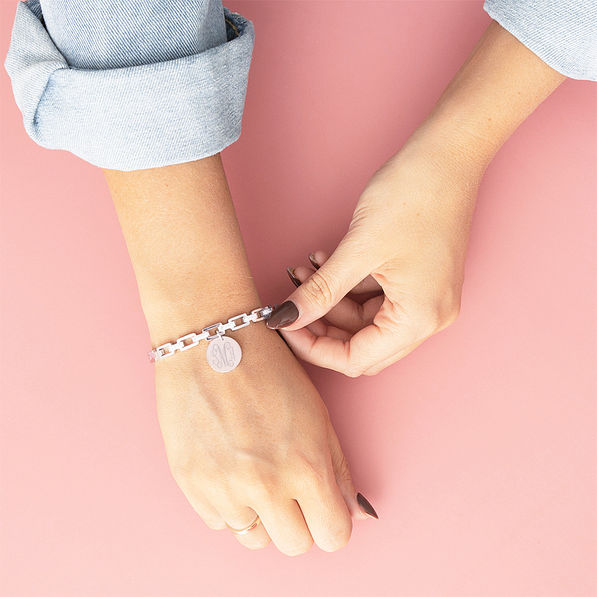 silver pave chainlink bangle on arm