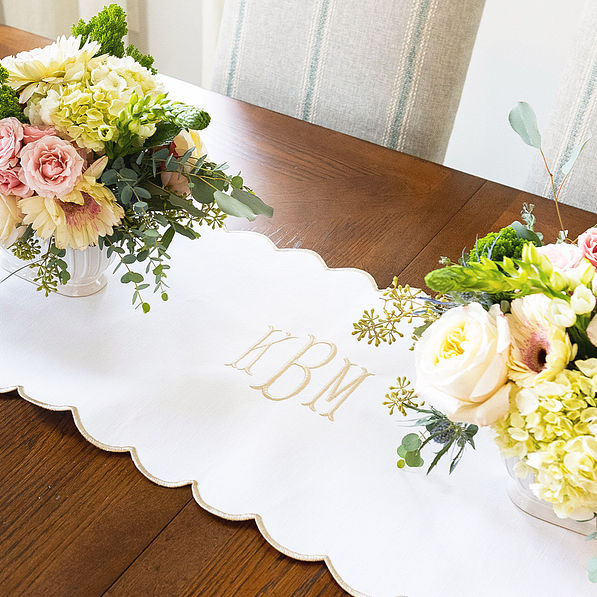 Khaki scalloped table runner close up