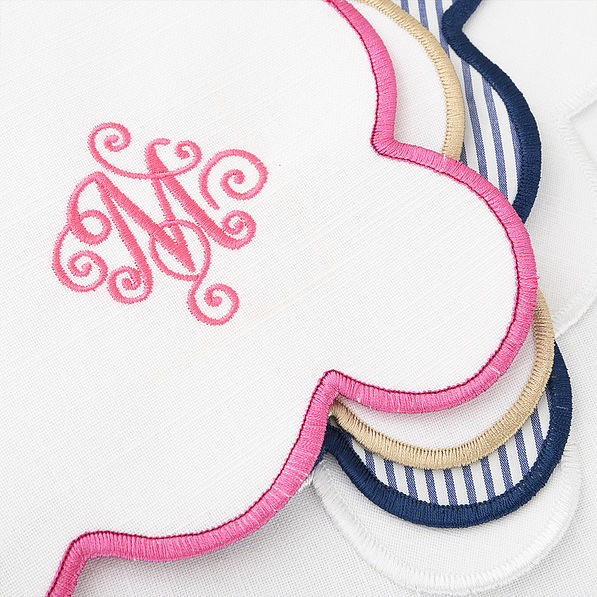group scalloped placemat detail shot