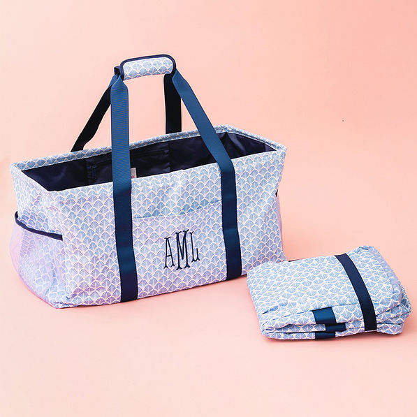 personalized wire top extra large tote in blue shells open and closed