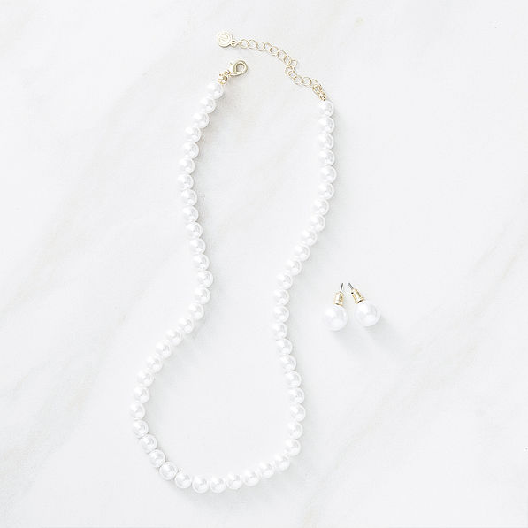 12 mm pearl earrings and pearl necklace