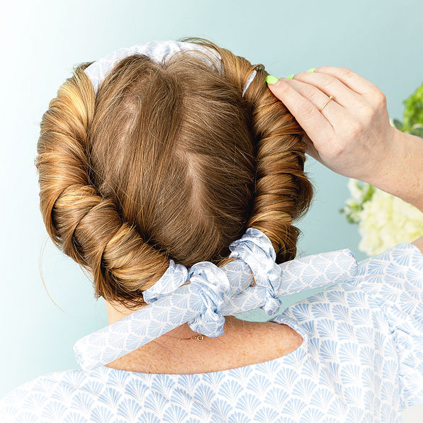 blue shells heatless curls set in hair